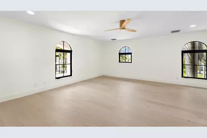 257 E Lakewood Road, West Palm Beach, FL 33405 - Photo 29