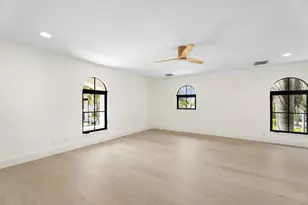 257 E Lakewood Rd, West Palm Beach, FL 33405 - Photo 29