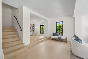 257 E Lakewood Rd, West Palm Beach, FL 33405 - Photo 11