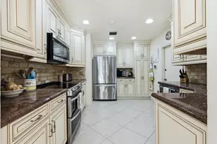 265 Fairview Rd, Palm Beach, FL 33480 - Photo 17