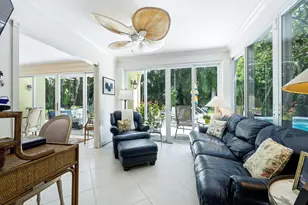 265 Fairview Rd, Palm Beach, FL 33480 - Photo 13