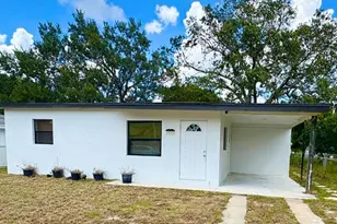 2002 Ave P, Fort Pierce, FL 34950 - Photo 1