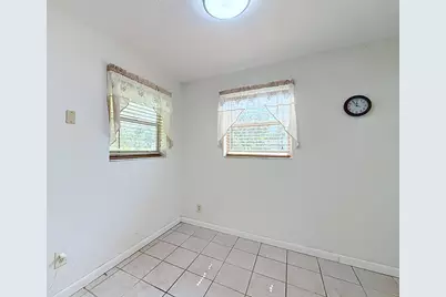 2573 NW 58th Avenue, Margate, FL 33063 - Photo 15