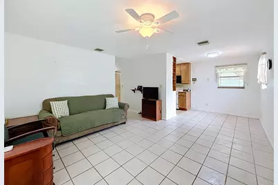2573 NW 58th Avenue, Margate, FL 33063 - Photo 9