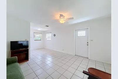 2573 NW 58th Avenue, Margate, FL 33063 - Photo 13