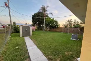442 N Cocoanut Rd, Pahokee, FL 33476 - Photo 3