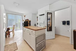 1941 Gardenia Ct, Riviera Beach, FL 33404 - Photo 5