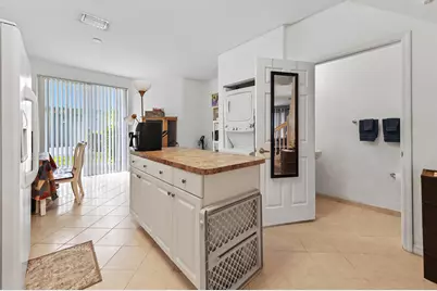 1941 Gardenia Court, Riviera Beach, FL 33404 - Photo 5