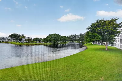 2020 Durham A, Deerfield Beach, FL 33442 - Photo 21