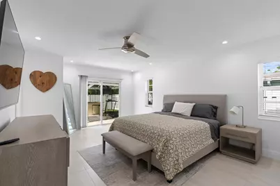124 Oregon Lane, Boca Raton, FL 33487 - Photo 11