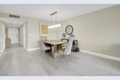 15451 Pembridge Drive #206, Delray Beach, FL 33484 - Photo 9