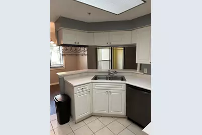 2730 Anzio Court #303, Palm Beach Gardens, FL 33410 - Photo 5