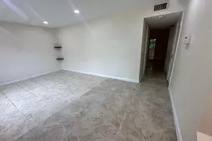 5614 Blueberry Ct, Lauderhill, FL 33313 - Photo 17