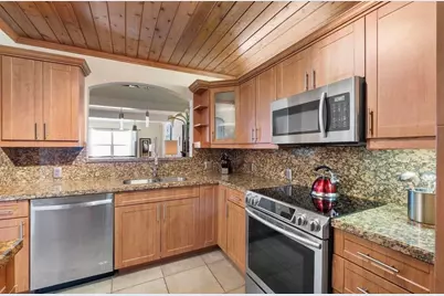 1500 S Ocean Boulevard #706, Lauderdale by the Sea, FL 33062 - Photo 9