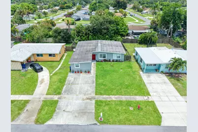 754 Hibiscus Drive, Royal Palm Beach, FL 33411 - Photo 3
