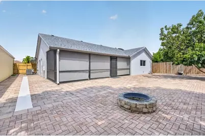 21070 Woodspring Avenue, Boca Raton, FL 33428 - Photo 27
