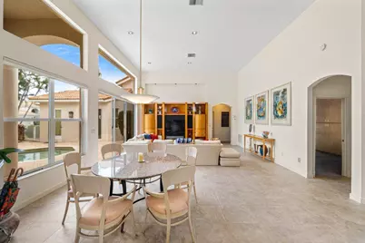 5785 Regency Circle E, Boca Raton, FL 33496 - Photo 5