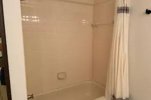 2900 Cuyahoga Ln, West Palm Beach, FL 33409 - Photo 17