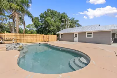 202 Laidback Way, Fort Pierce, FL 34945 - Photo 3