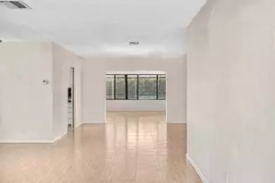 19321 NE 18th Pl, Miami, FL 33179 - Photo 21