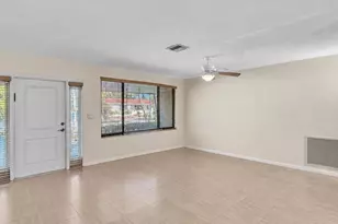 19321 NE 18th Pl, Miami, FL 33179 - Photo 23