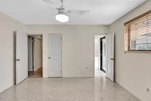 19321 NE 18th Pl, Miami, FL 33179 - Photo 15