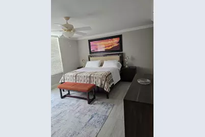 7580 Regency Lake Drive #402, Boca Raton, FL 33433 - Photo 15