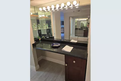 7580 Regency Lake Drive #402, Boca Raton, FL 33433 - Photo 17
