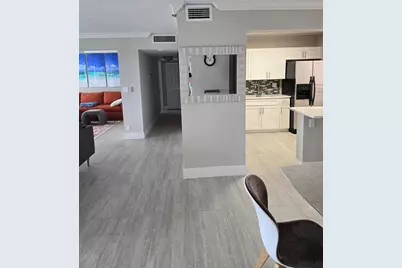7580 Regency Lake Drive #402, Boca Raton, FL 33433 - Photo 11