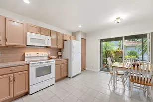5511 Crossing Rocks Ct, Riviera Beach, FL 33407 - Photo 7