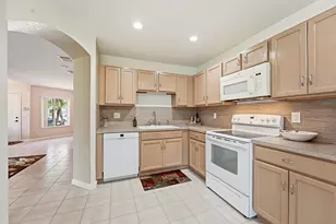 5511 Crossing Rocks Ct, Riviera Beach, FL 33407 - Photo 11