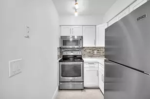 1101 NE 18th Ave, Fort Lauderdale, FL 33304 - Photo 5
