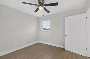 7410 Woodmont Terrace, Tamarac, FL 33321 - Photo 11