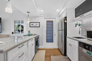 40 Isle of Venice Dr, Fort Lauderdale, FL 33301 - Photo 9