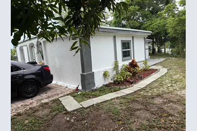 440 Tulip Tree Drive, Lake Worth, FL 33462 - Photo 23