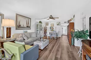 4 Abbey Ln, Delray Beach, FL 33446 - Photo 15