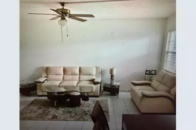 2038 Exeter C, Boca Raton, FL 33434 - Photo 9