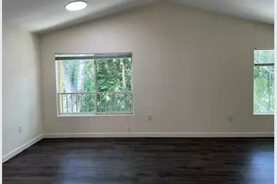 [Address not provided], Oakland Park, FL 33309 - Photo 9