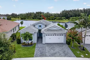 15660 Goldfinch Cir, The Acreage, FL 33470 - Photo 19