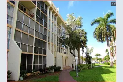 851 Three Islands Boulevard #105, Hallandale Beach, FL 33009 - Photo 5