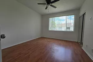 78 Simonton Cir, Weston, FL 33326 - Photo 13