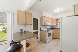 1716 N 25th Ave, Hollywood, FL 33020 - Photo 11