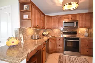 305 N Pompano Beach Blvd, Pompano Beach, FL 33062 - Photo 11