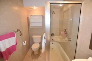305 N Pompano Beach Blvd, Pompano Beach, FL 33062 - Photo 15