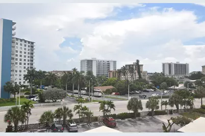305 N Pompano Beach Boulevard #405, Pompano Beach, FL 33062 - Photo 27