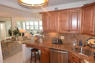 305 N Pompano Beach Blvd, Pompano Beach, FL 33062 - Photo 9