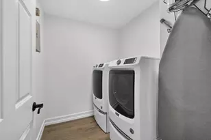 2021 SW 14th Terrace, Fort Lauderdale, FL 33315 - Photo 25