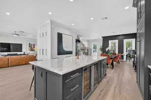 2021 SW 14th Terrace, Fort Lauderdale, FL 33315 - Photo 9