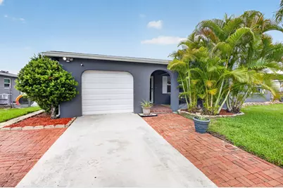 4599 Betelnut Street, Boca Raton, FL 33428 - Photo 3