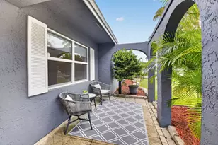 4599 Betelnut St, Boca Raton, FL 33428 - Photo 5